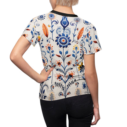 Traditional Flower Ornaments T-Shirt