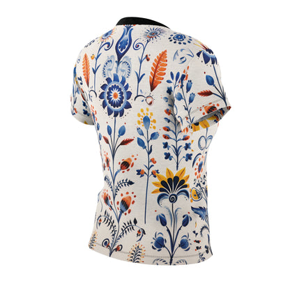 Traditional Flower Ornaments T-Shirt